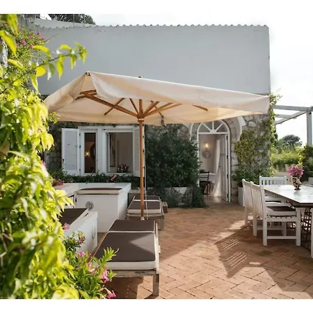 Centre House With Jacuzzi * Capri